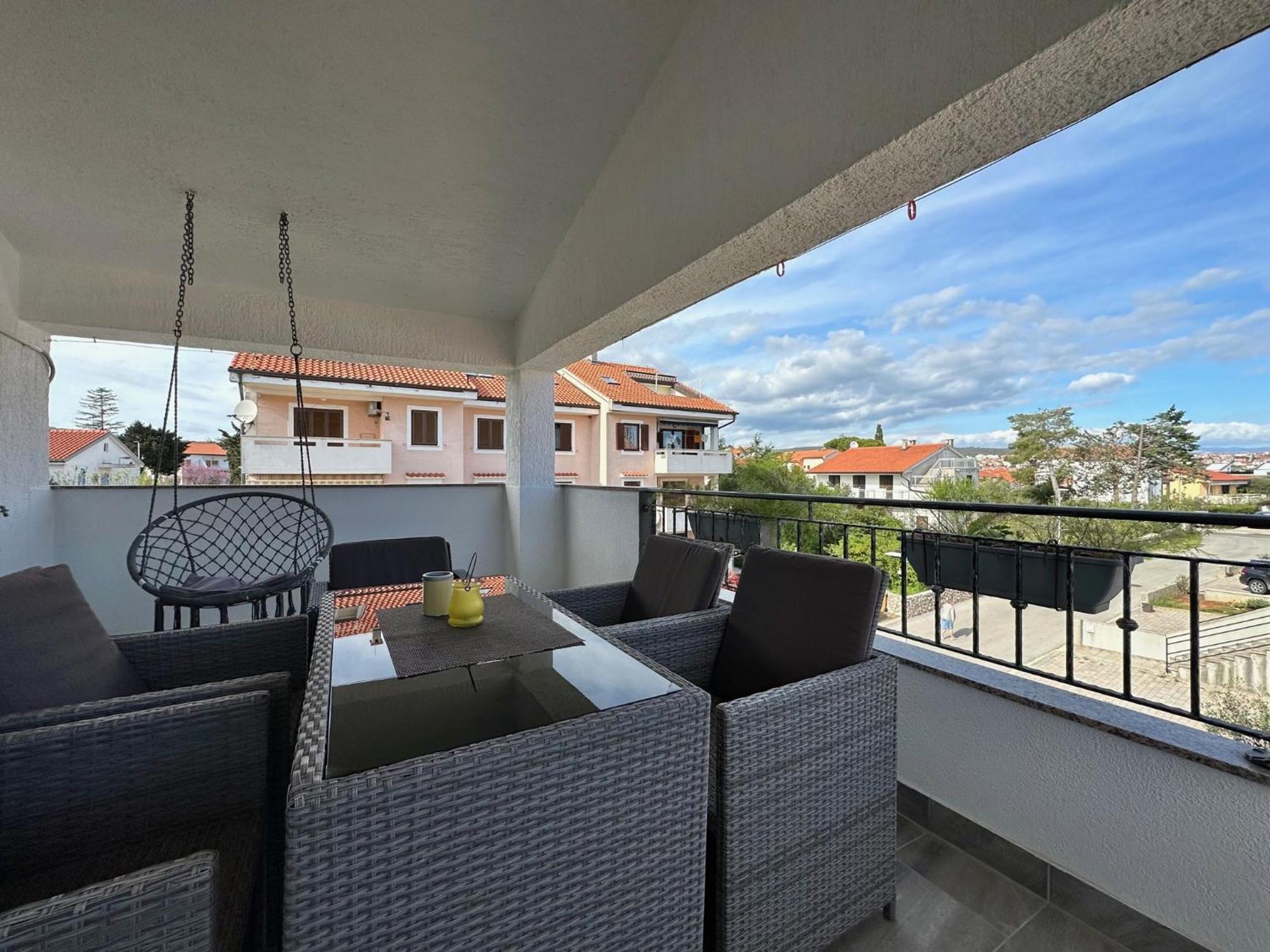 Apartments Hajl Krk Town Extérieur photo